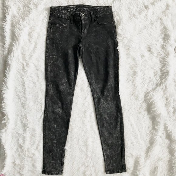 GUESS Black Tie Dye Marbled Skinny Jeans - Picture 2 of 8